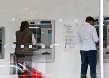 Cierran varias sucursales bancarias en SLP