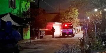 Ejecutan a un joven dentro de su camioneta en la Salk 2
