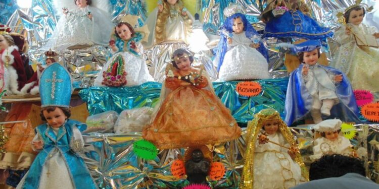 Potosinos engalanarán al niño Dios con trajes de diferentes significados por día de la Candelaria