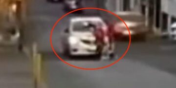 VIDEO: Indignación en Morelos; un taxista se fugó tras arrollar a una mujer y a sus dos hijos