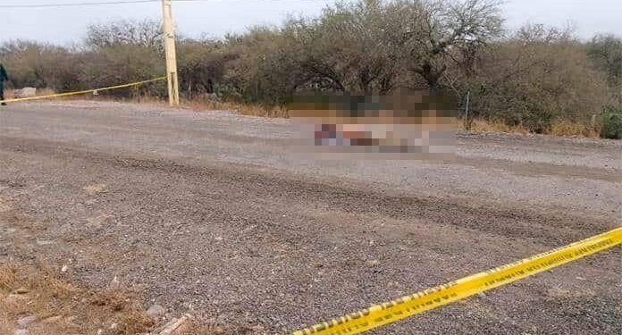 Hallan cuerpo de un hombre  en la carretera a Matehuala