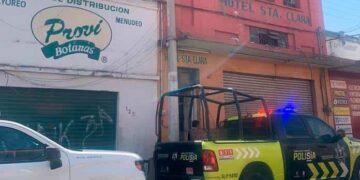 Encuentran a un huésped muerto en hotel del Centro