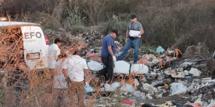 VIDEO| No fue un secuestro, sujetos arrojaron el cadáver de una joven en un basurero