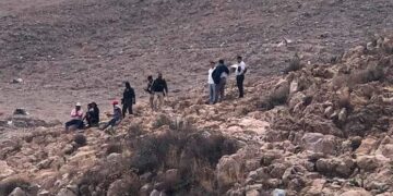 Mujer es encontrada sin vida en un acantilado en el llamado Cerro de la Pepsi