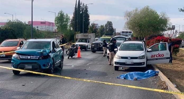 Hombre muere atropellado en la carretera 57