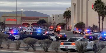 VIDEOS: Tiroteo en centro comercial de El Paso, Texas, dejó a una persona sin vida y tres heridos