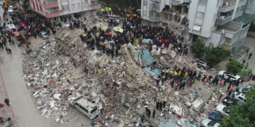 VIDEOS: Casi 5 mil muertos en Turquía y Siria tras los devastadores terremotos