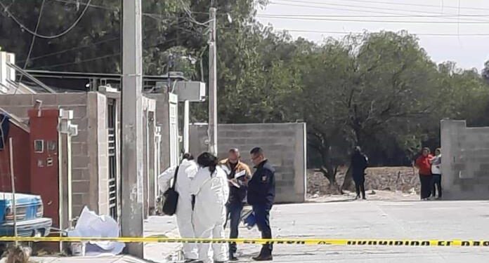 Sujetos armados golpearon a una joven y asesinaron a un hombre en fraccionamiento La virgen