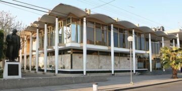 Por inconformidades en la elección de consejeros-alumnos toman instalaciones de la Facultad de Derecho