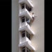 Video: Niño resbala y cae desde lo alto de edificio… ¡está vivo!