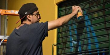 40 artistas realizarán murales en cortinas comerciales del Centro Histórico