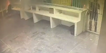 VIDEO| muestra a migrantes que se quedaron encerrados en incendio mortal
