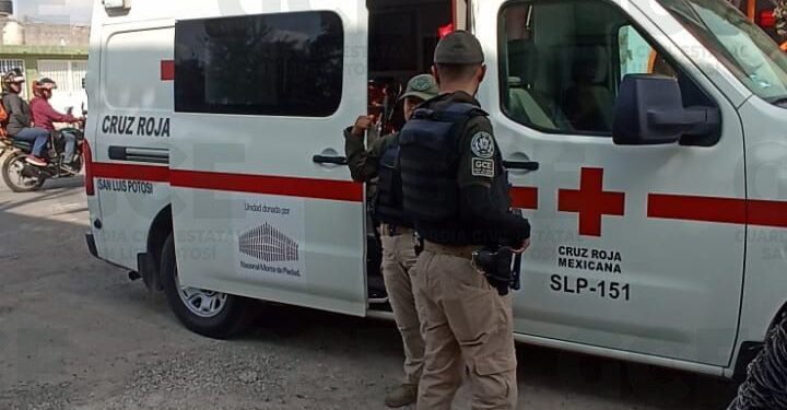 Auxilian a menor de edad violentada y con cuadro de desnutrición