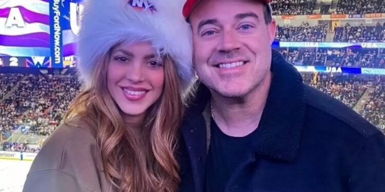 ¿Shakira estrena novio? Desatan rumores de un romance con Carson Daly; y Piqué habla por primera vez