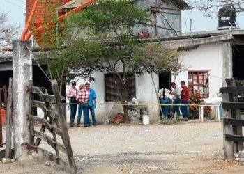 Hombre mata a su patrón a machetazos