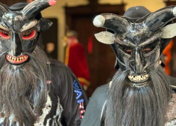 La fiesta de Los Diablos, una tradición de la etnia Xi úi de San Luis Potosí en Semana Santa