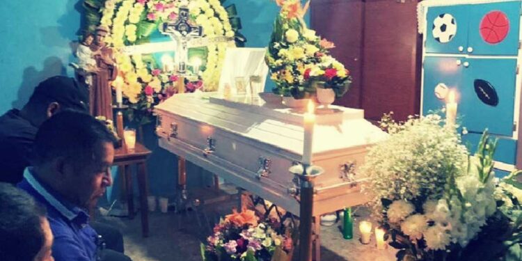 Muere Norma Lizbeth, victima de bullying por parte de su compañera
