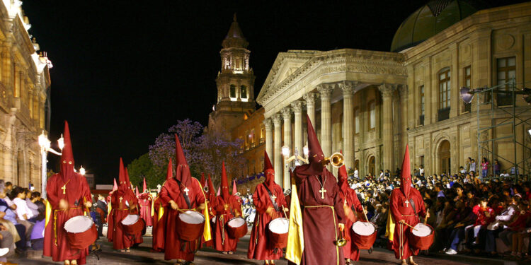 Buscan que Procesión del Silencio sea nombrado Patrimonio Cultural de la Humanidad