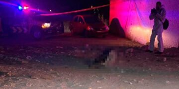 Hallan cadáver con seis disparos en la cabeza, en Villa de Pozos