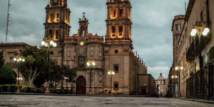 Martes lluvioso en la capital potosina