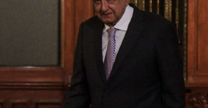López Obrador está “en aislamiento y bajo tratamiento médico” tras dar positivo a covid-19