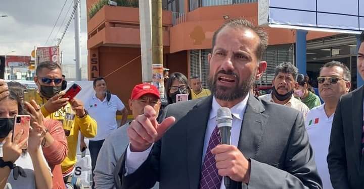 La SCT revocará de 21 concesiones de taxis