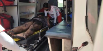 Rescatan a un hombre al interior de una planta tratadora de agua