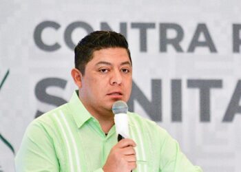 Ricardo Gallardo acudirá a reunión en el Palacio Nacional