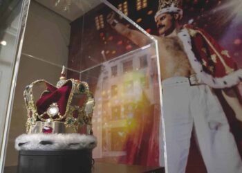 FOTOS: La colección personal de Freddie Mercury saldrá a subasta en Sotheby’s