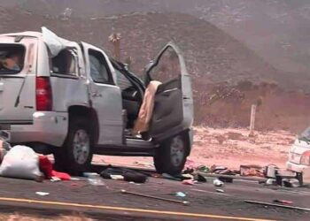 Carambola en la carretera 57 deja dos muertos
