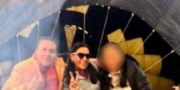 Desgarradora despedida de Regina y sus padres