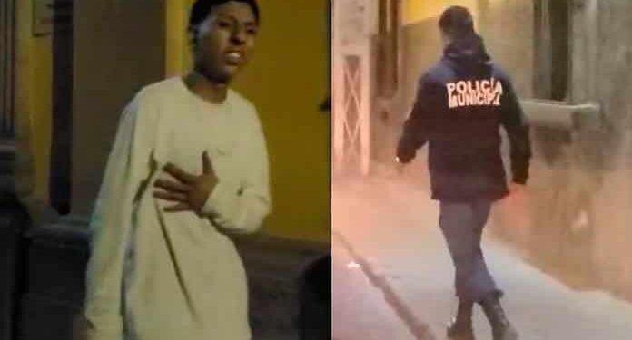 Policía Municipal golpea a jóvenes afuera de un antro