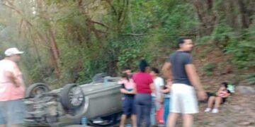 Se accidentan turistas al pasear en la Huasteca