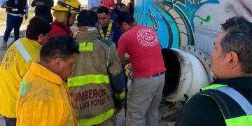 Señalan a polis de Soledad de “levantar” y golpear a dos hermanos, uno de ellos fue aventado a un tanque