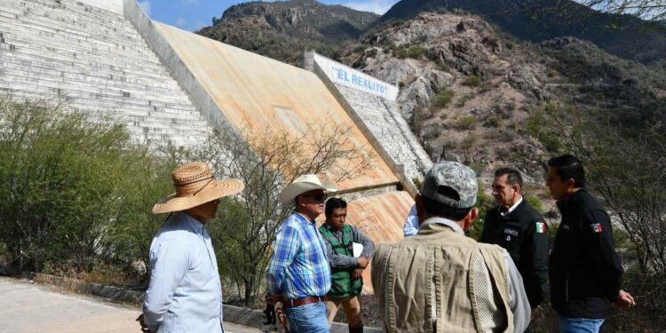 “Parcharán” la cortina de la presa El Realito