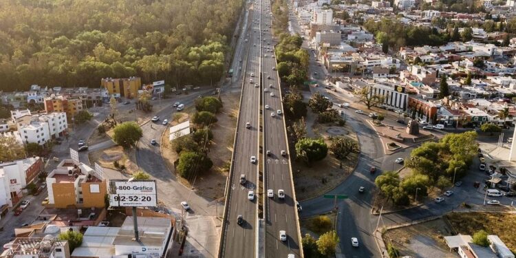 Lunes mayormente soleado en la capital potosina