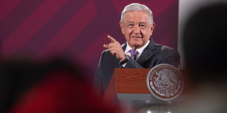 AMLO asegura que se investiga secuestro de 50 migrantes en Matehuala