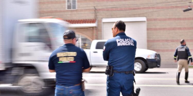 Localizan a un hombre sin vida y a otro herido en Villa de Reyes
