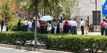 Evacuan edificios en Carranza por sismo SLP