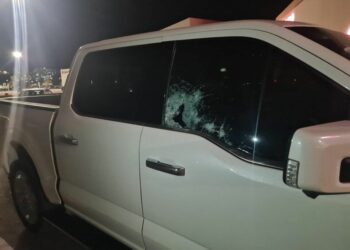 Usuarios denuncian robos constantes en el estacionamiento de Plaza San Luis