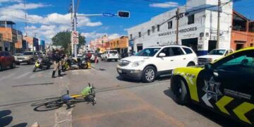 Ciclista está grave al ser arrollado por una camioneta en Himno Nacional