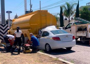 Estudiante del Cobach 26 muere al chocar con una pipa