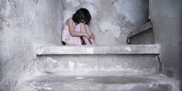 Abuela perversa: se disfrazaba para asustar a sus nietas, las drogaba y obligaba a prostituirse