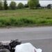 Motociclista choca contra tráiler y fallece