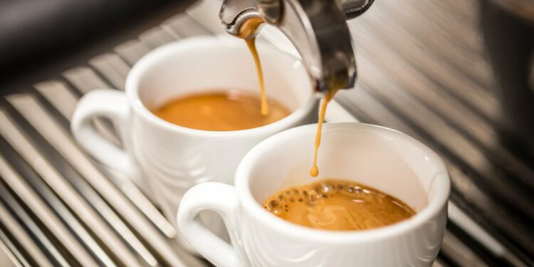 Expresso vs americano: este es el mejor café para despertar con energía cada mañana