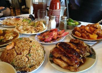 Además de sus rebozos, Santa María del Río tiene la comida china más rica de SLP