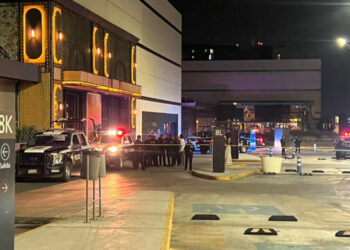 Balacera en Plaza Antea, Querétaro: reportaron un muerto y una persona herida