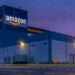 Amazon enfrenta demanda por engañar a millones para que se inscribieran en Prime