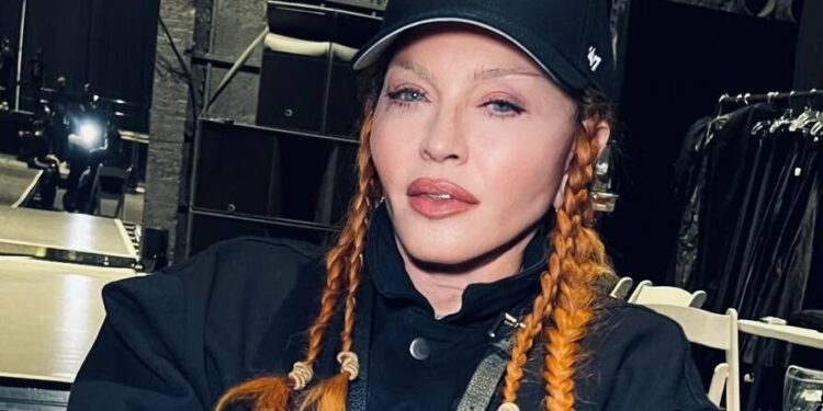 Madonna deja el hospital tras ser intubada por infección bacteriana