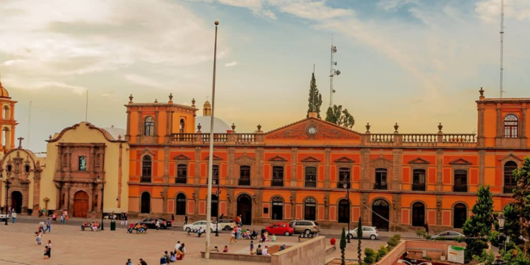 Miércoles soleado en la capital potosina